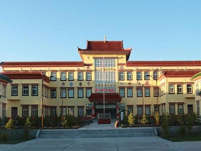 若尔盖县藏医院